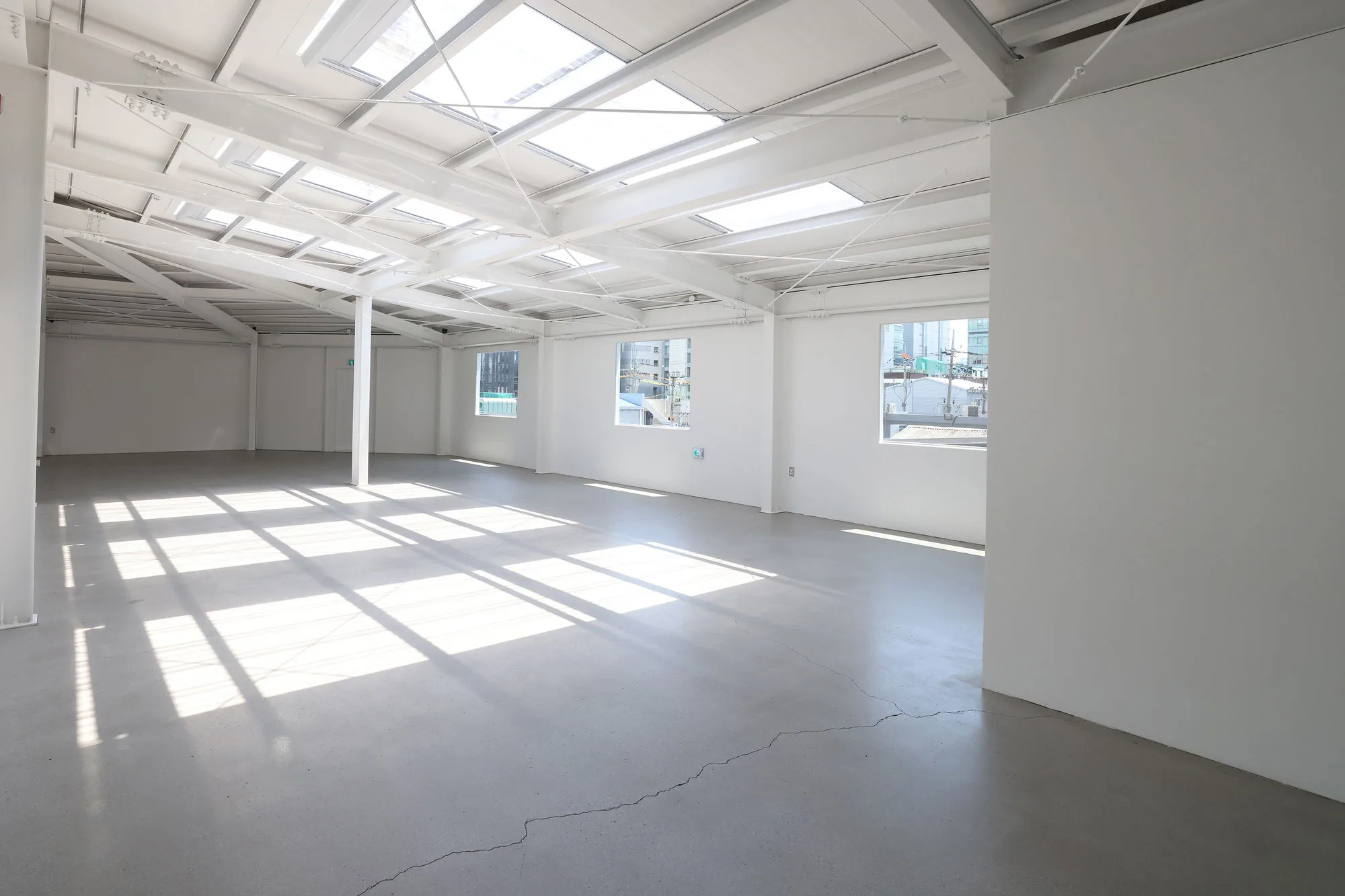 Aube Studio 5