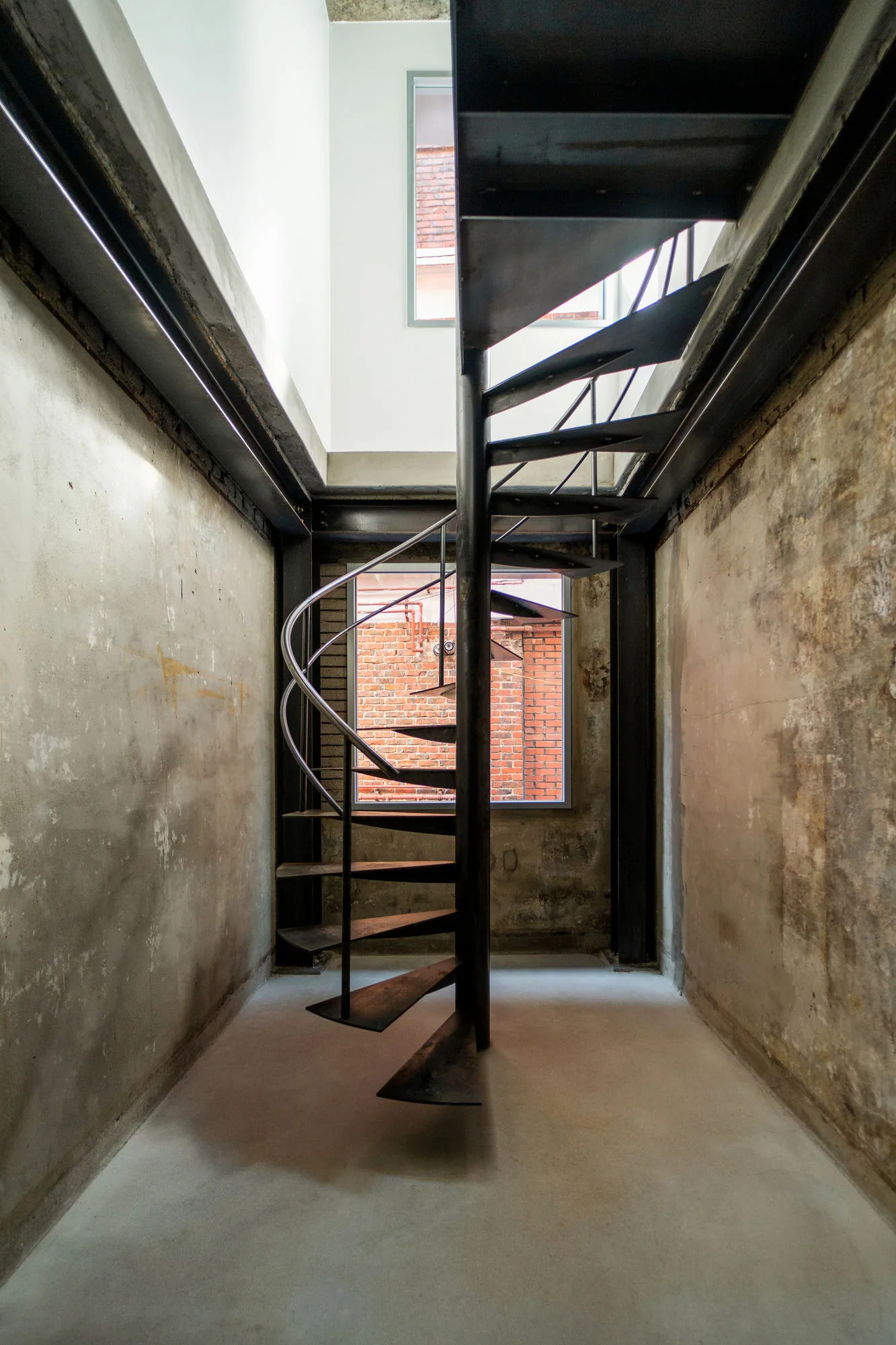 Hongdam Space
