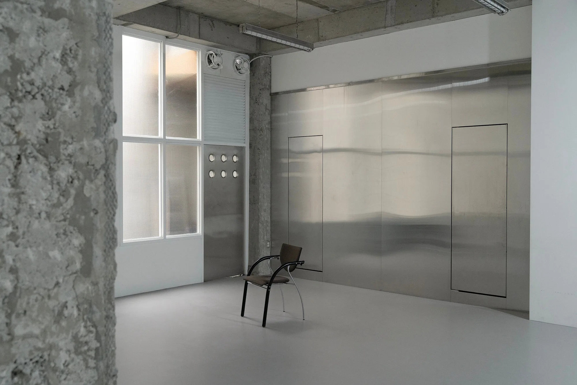Awake Studio 8
