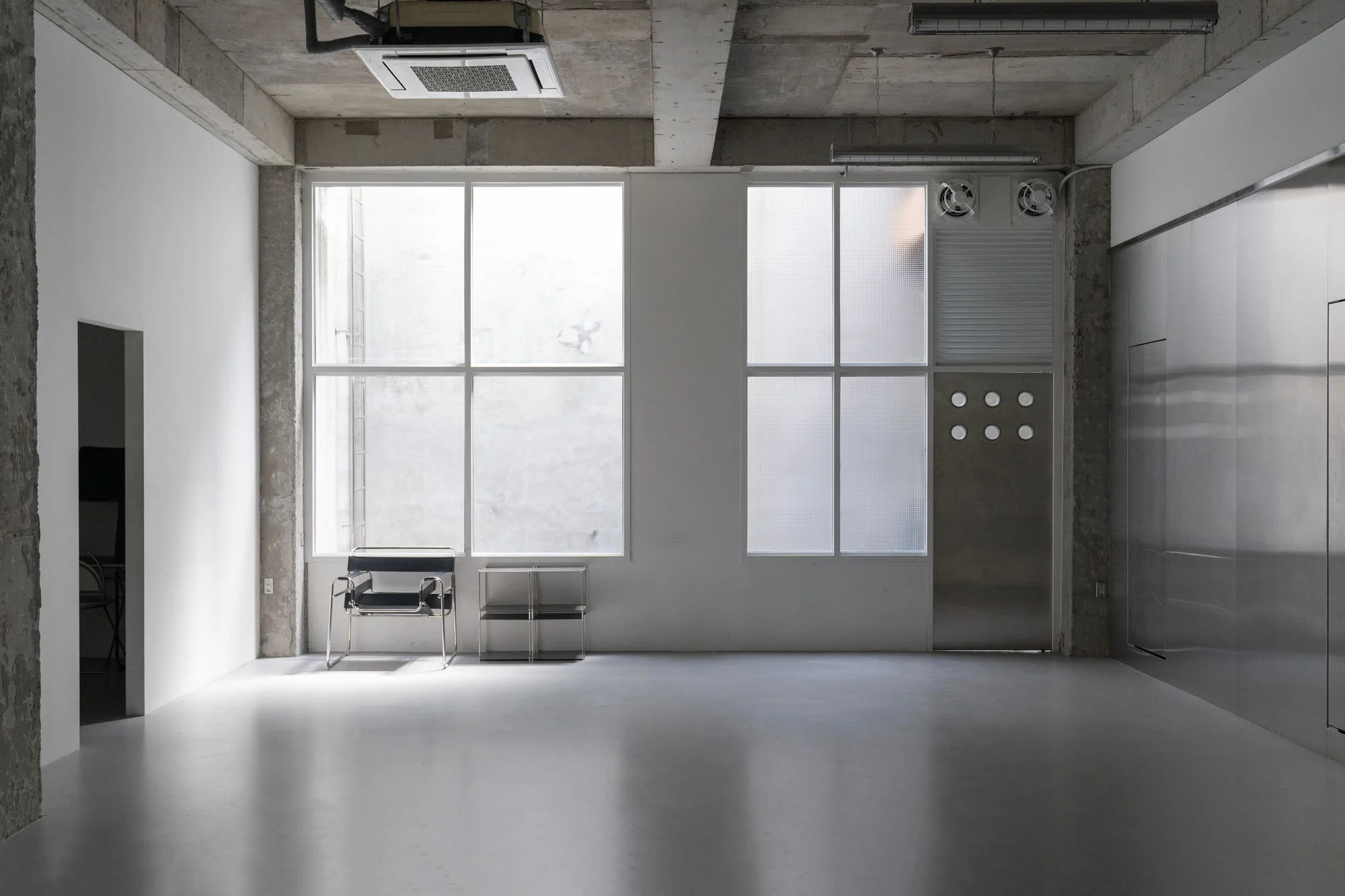 Awake Studio 9