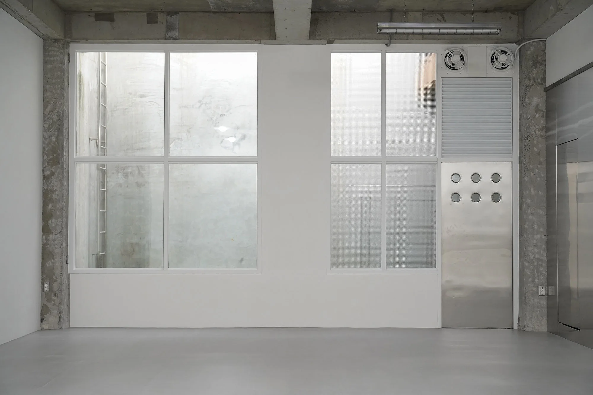 Awake Studio 5
