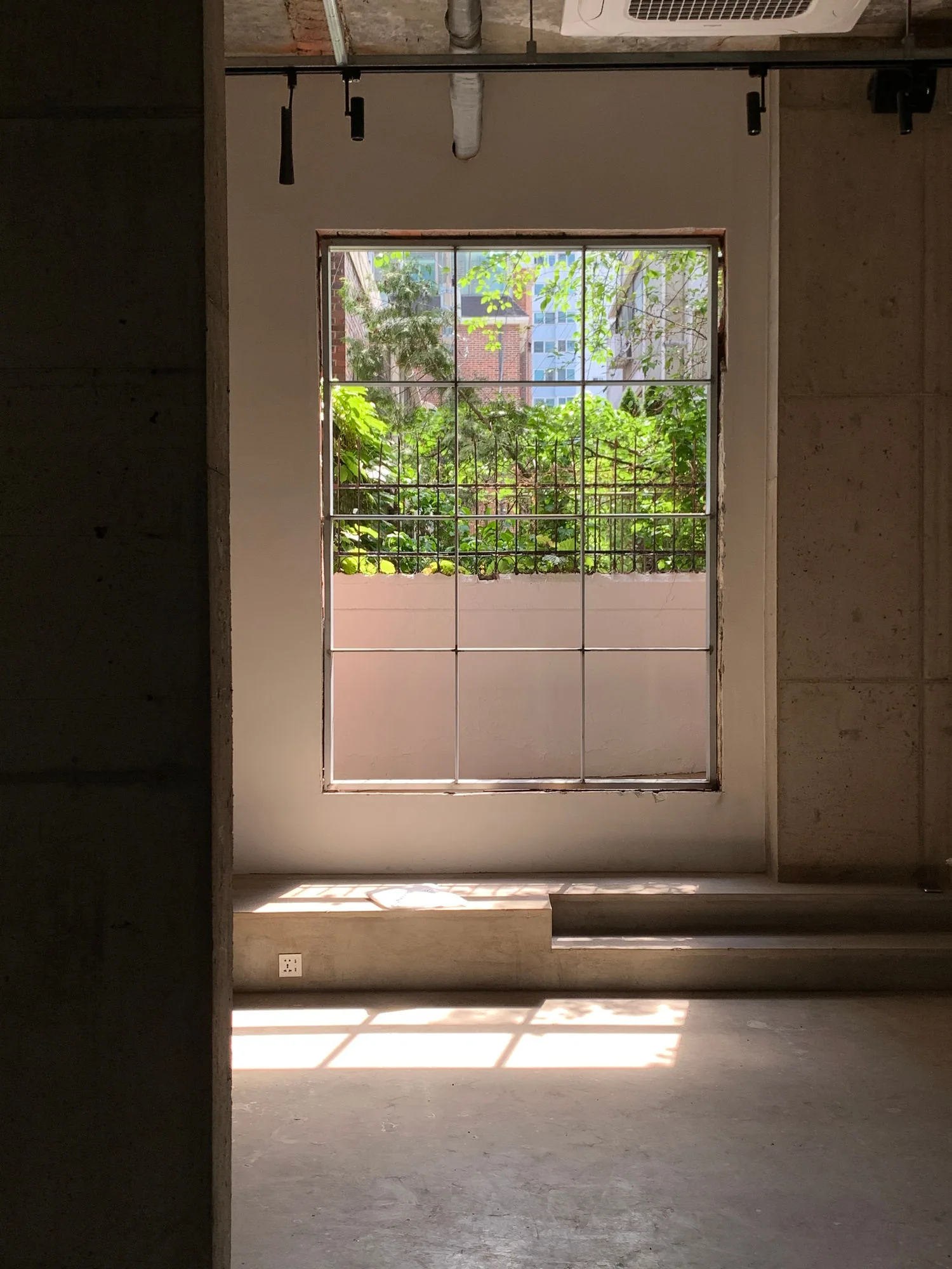 Orri Aisle