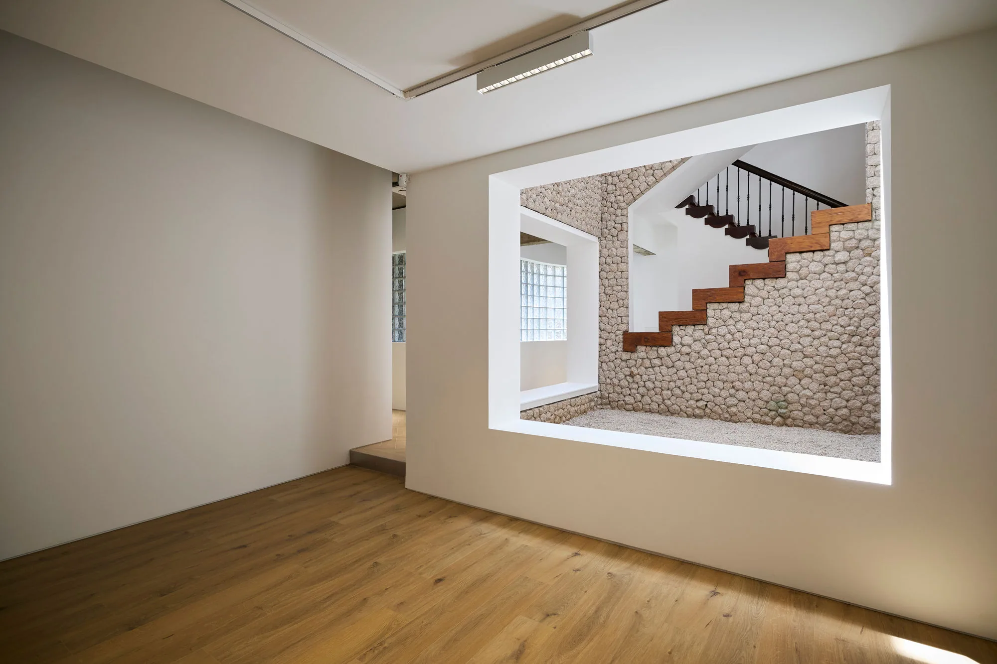 Frieze House 3