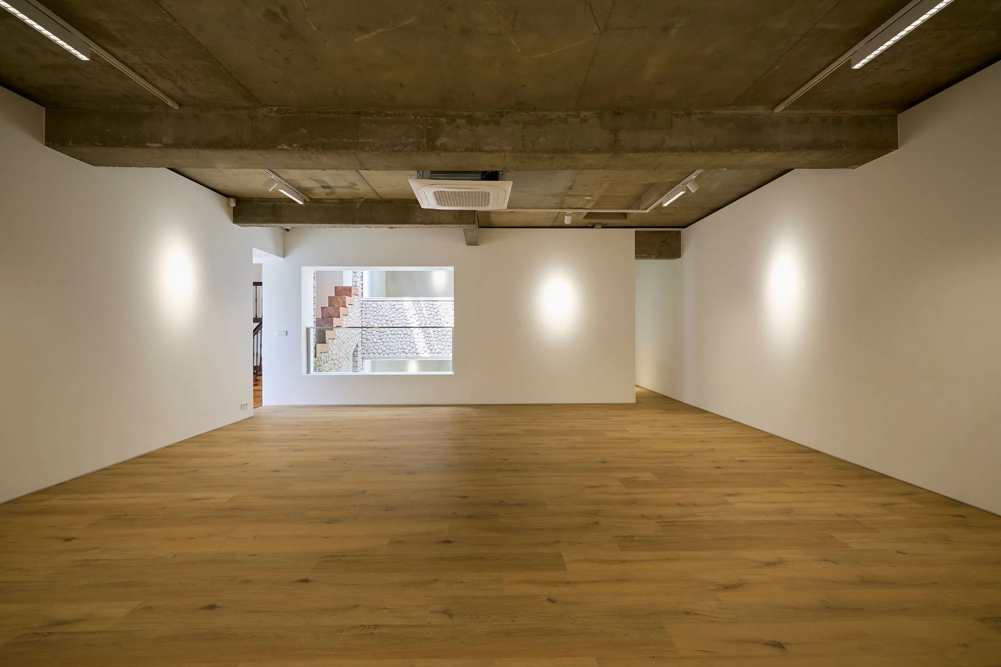 Frieze House 5