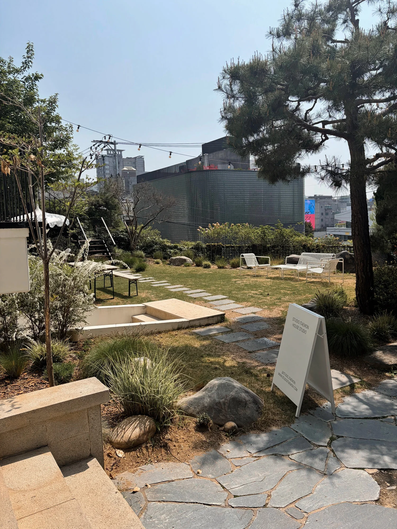 Studio Itaewon 11